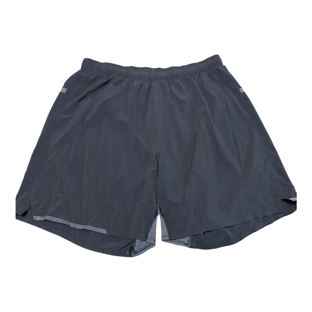 Lululemon Shorts Men's Size Large 5in inseam